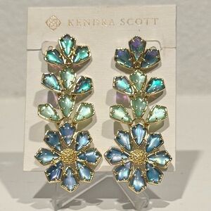 🦋Kendra Scott Camry Statement Earrings – Iridescent Blue/Green